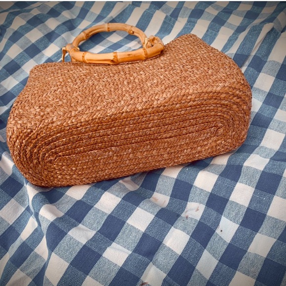 Vintage Style Bamboo Purse 🎋🌺 - Picture 2 of 4